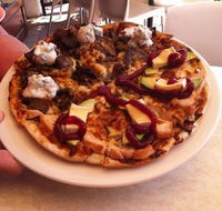 Zacharys Gourmet Pizza Bar - Pubs Perth
