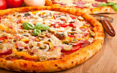 Fernandos Pizza Restaurant - Pubs Perth 3
