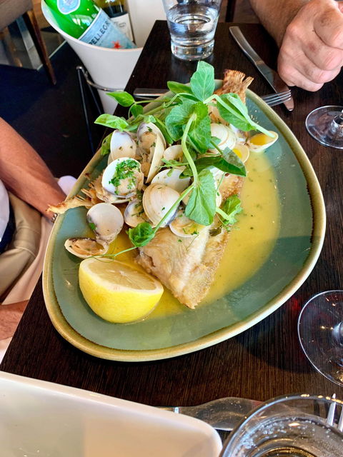 Glass Dining & Lounge Bar - Pubs Perth 3