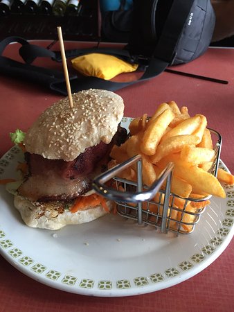 Lyrebird Cafe - Pubs Perth 0