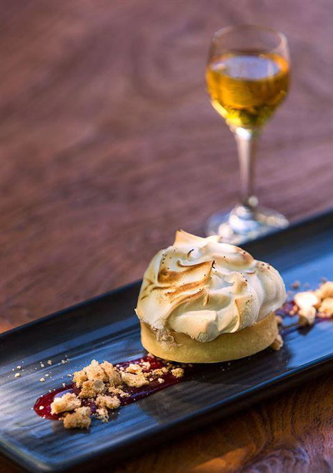The Deck Poolside Bar & Restaurant - Pubs Perth 4