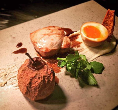 Border Wine Room - Pubs Perth 12