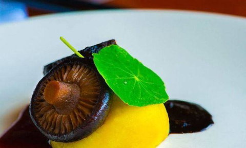 Border Wine Room - Pubs Perth 8