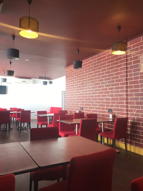 Basil Thai Cuisine And Hot Pot - Pubs Perth 6