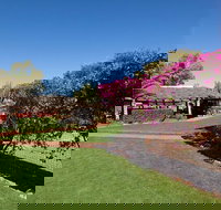 Curtin Springs Wayside Inn - Pubs Perth