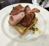 Piccolo's - Pubs Perth