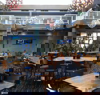 Lighthouse Hotel Bistro - Pubs Perth