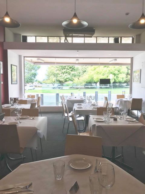 SKs Indian Restaurant - Pubs Perth 5