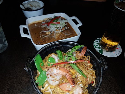 Bangkok Brothers - Pubs Perth 0