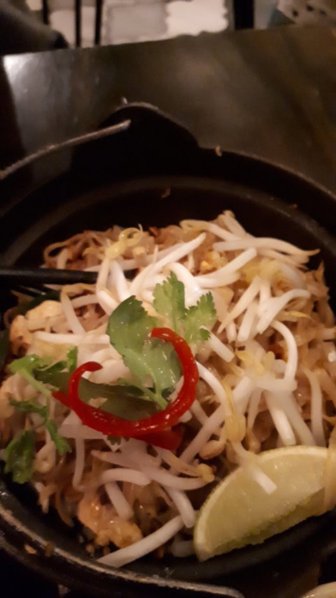 Bangkok Brothers - Pubs Perth 12