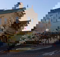 Comfort Inn The Pier Restaurant - Pubs Perth