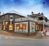 Deloraine Hotel Restaurant - Pubs Perth