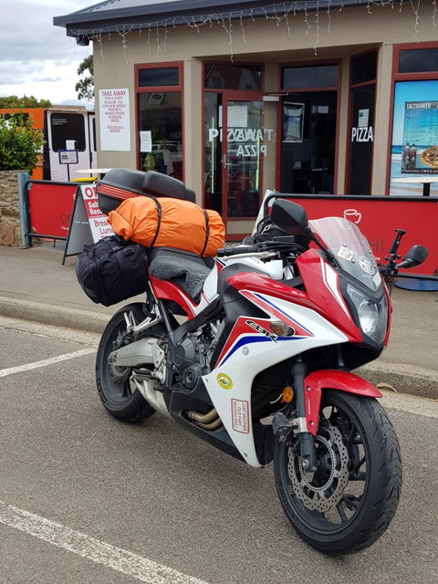 Salt Shaker Cafe & Restaurant - Pubs Perth 8