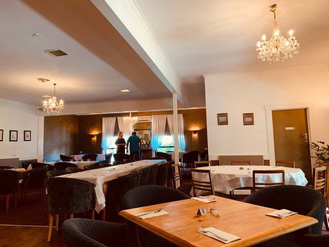 The Happy Chef - Pubs Perth 0