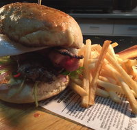 The Woodvale Tavern - Pubs Perth