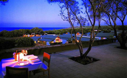 Other Side Of The Moon Restaurant - Pubs Perth 9