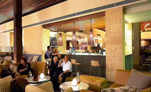 Other Side Of The Moon Restaurant - Pubs Perth 11