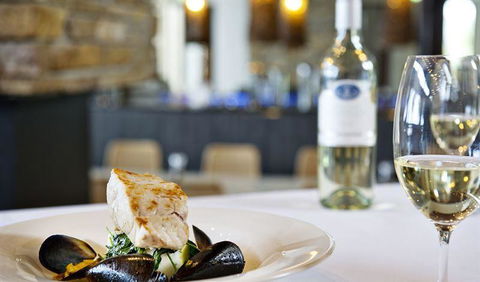 Other Side Of The Moon Restaurant - Pubs Perth 1