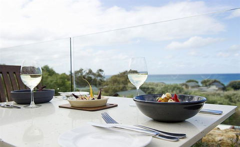 Other Side Of The Moon Restaurant - Pubs Perth 31