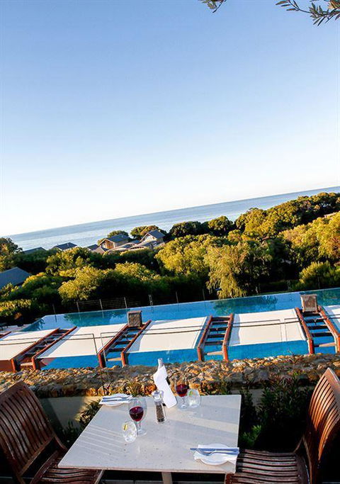 Other Side Of The Moon Restaurant - Pubs Perth 7