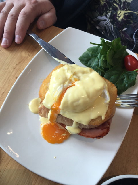 Essence Cafe - Pubs Perth 8