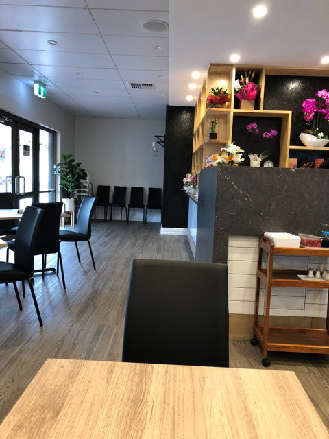 Bateman Chinese Malaysian Eating House - Pubs Perth 9