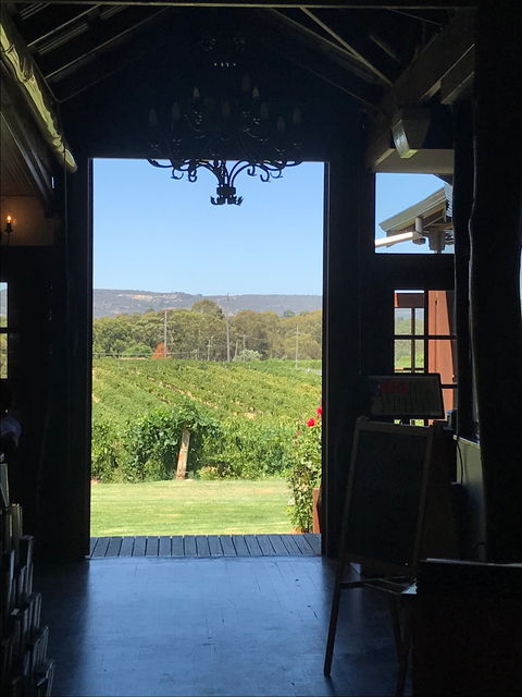 Black Swan Winery And Restaurant - Pubs Perth 4