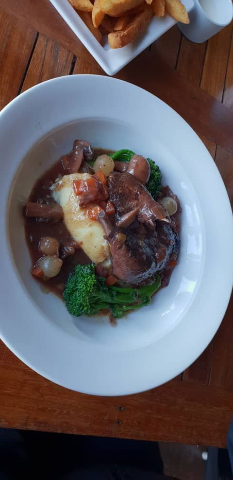 Black Swan Winery And Restaurant - Pubs Perth 6
