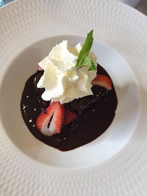 Pinelli Estate Winery Restaurant - Pubs Perth 6