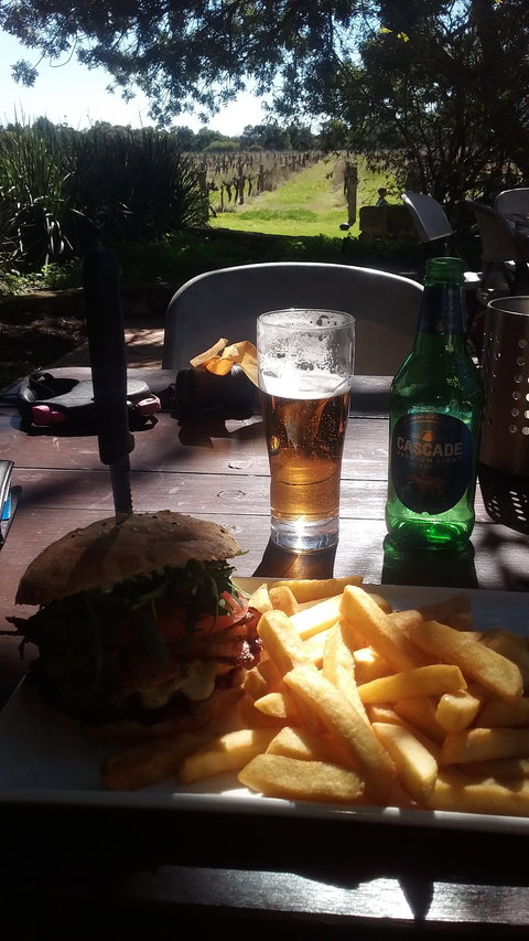 The Laughin' Barrel - Pubs Perth 1