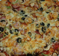 Kenwick Pizza - Pubs Perth