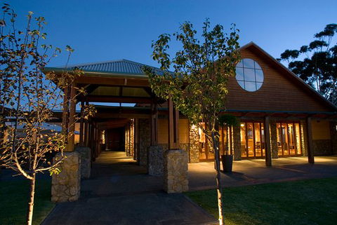 Xanadu Restaurant - Pubs Perth 0