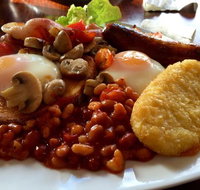 Cafe Cinco Gallos - Pubs Perth