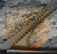 Dongara Pizza Bar  Family Cafe - Pubs Perth