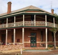 Greenhills - Pubs Perth