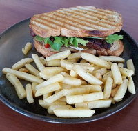 Two Little Black Birds Cafe - Pubs Perth