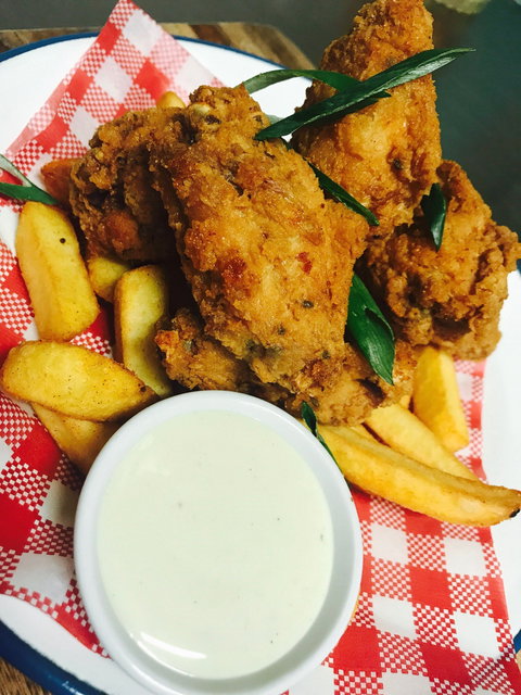 Amigo's Pizzeria - Pubs Perth 2