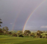 Tenafeate Creek Winery - Pubs Perth