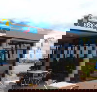 Beach Cafe - Pubs Perth