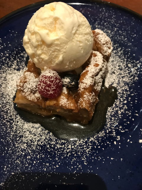 Eggless - Pubs Perth 1