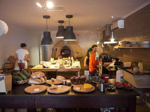 Little Sister - Pubs Perth 0