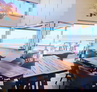 Oyster HQ - Pubs Perth