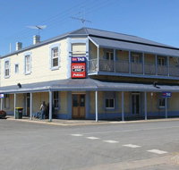 Port Wakefield Hotel - Pubs Perth