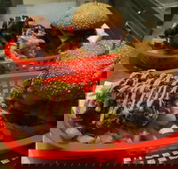 Phresh Burgerz - Pubs Perth