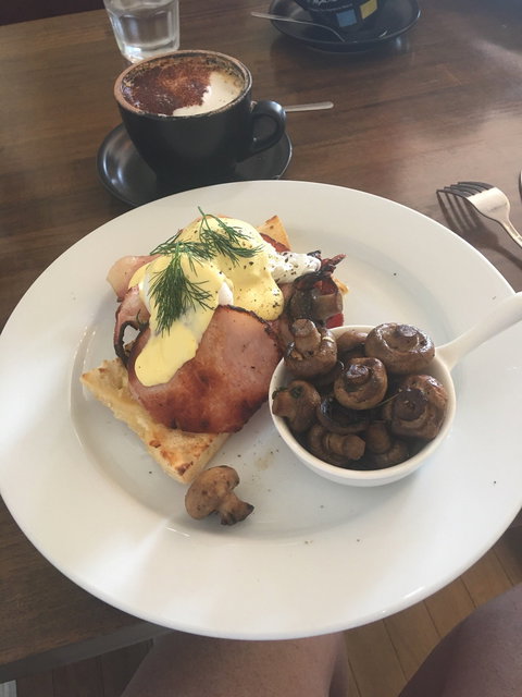 Denham St Cafe - Pubs Perth 4