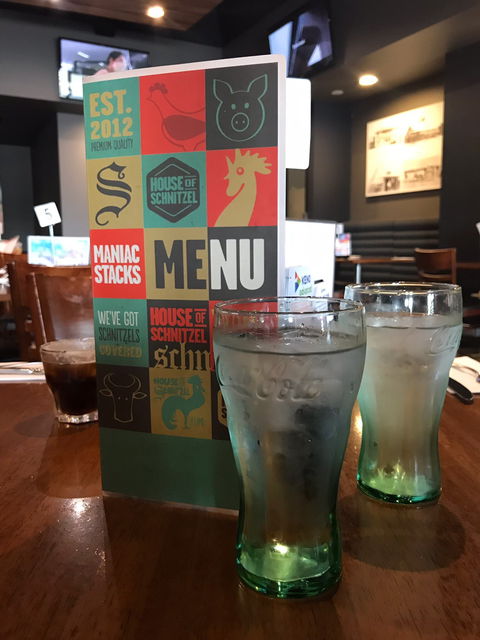 Capalaba Tavern - Pubs Perth 6