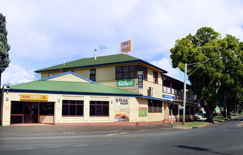 Newtown Hotel - Pubs Perth 0