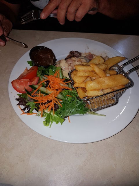 Burpengary Tavern - Pubs Perth 1