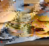 Twelve Boar - Pubs Perth