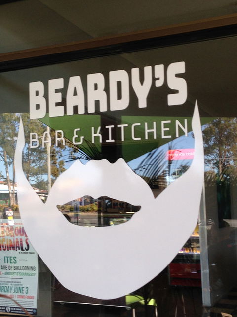 Beardy's Bar & Kitchen - Pubs Perth 3